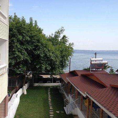 Erkin Apart Hotel Karsiyaka  Экстерьер фото